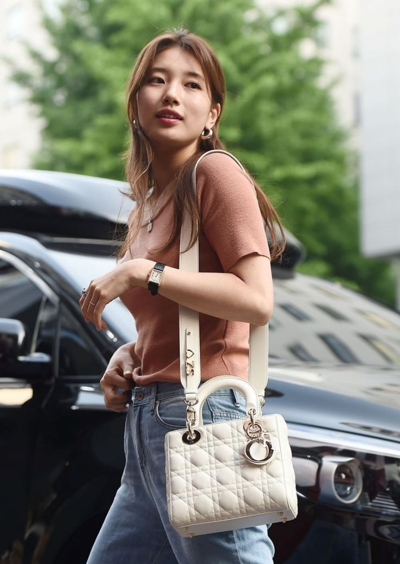 03970d93e526990a2a4c759371b53ccb_1750837357_0188.jpeg