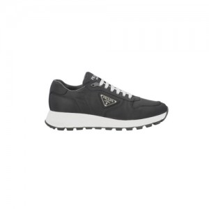 프라다 리나일론 스니커즈
